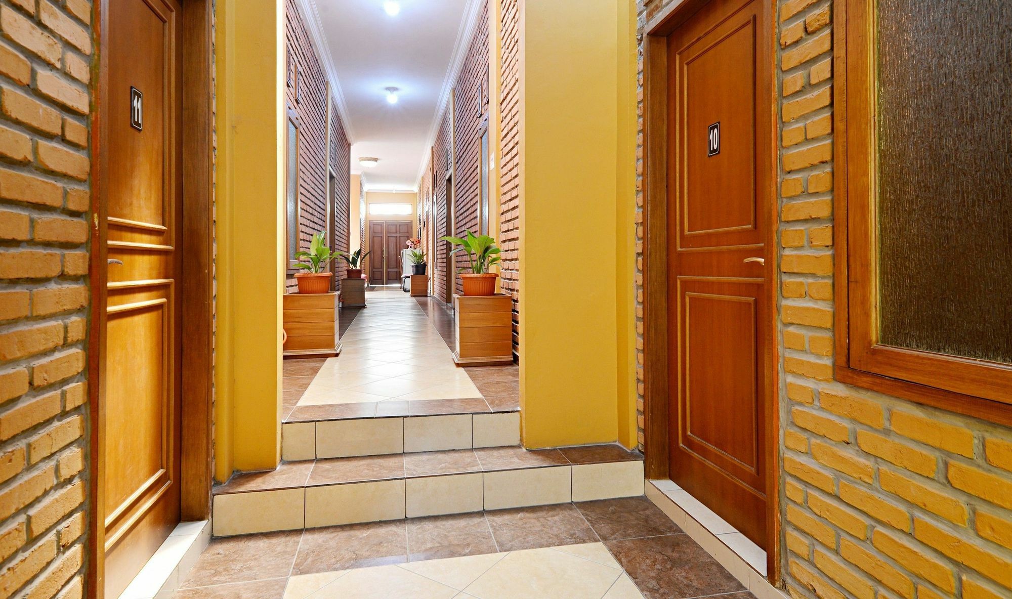 Zen Rooms Antapani Syariah Bandung Buitenkant foto